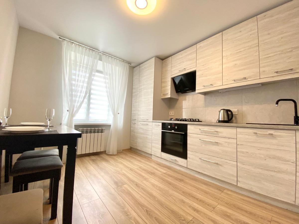 Apartpoltava Стильні 2-Кімн Апартаменти Біля Пд "Листопад" Закрита Парковка, Чек Прро 外观 照片
