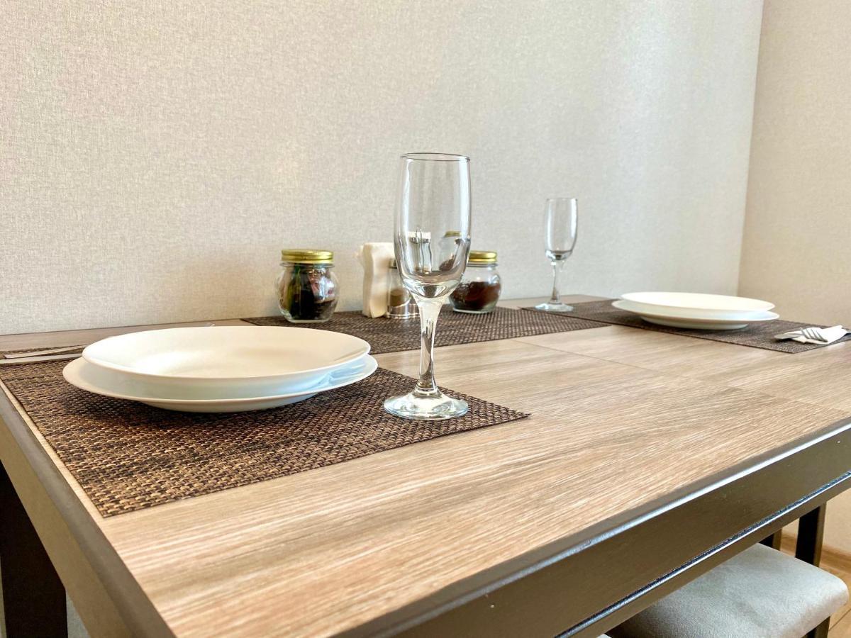 Apartpoltava Стильні 2-Кімн Апартаменти Біля Пд "Листопад" Закрита Парковка, Чек Прро 外观 照片